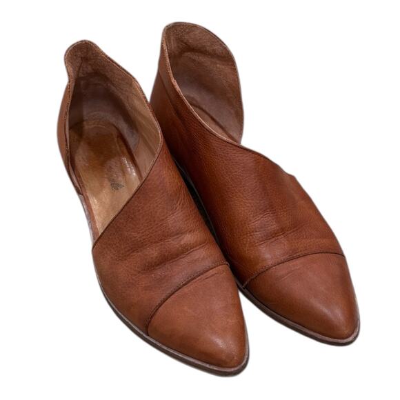 Free People Royale Flat In Luggage Brown - Picture 8 of 12